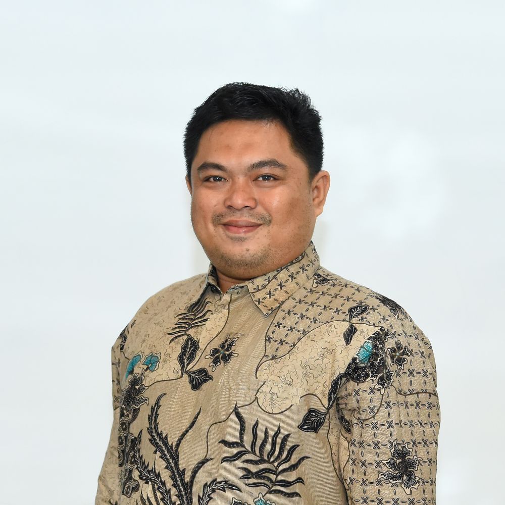 Dr. Ahmad Mubarok, S.Pd., M.Hum.
