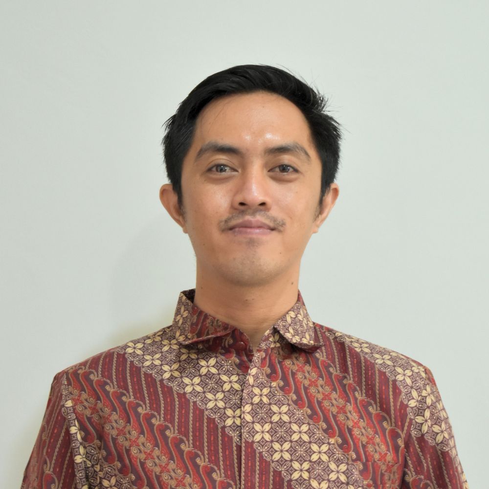 Bayu Aji Nugroho, S.S., M.Hum.