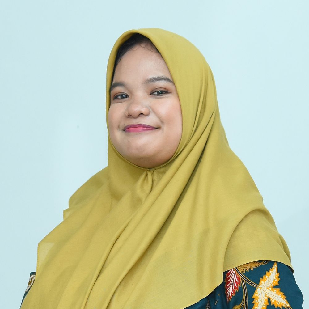 Nurul Aulia Suharto, S.Pd.